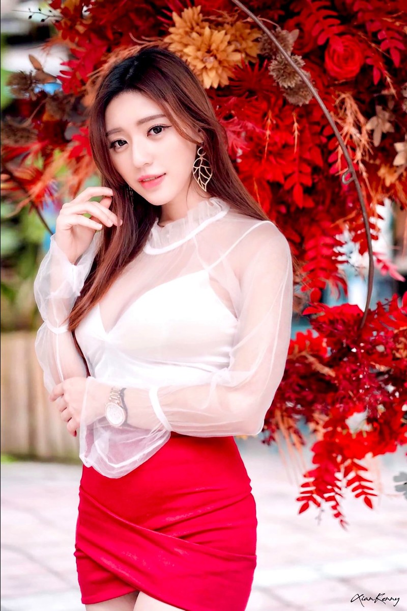 Phong cach ho triet de cua hoa khoi quyen ru tang nhiet ca mua he-Hinh-7