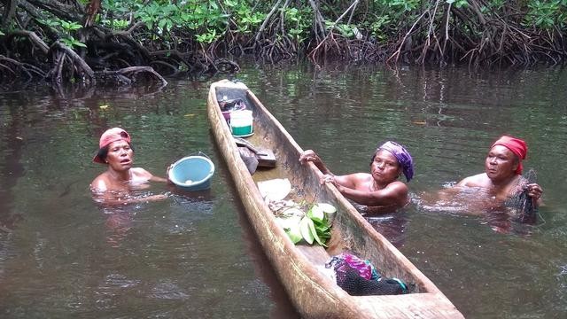 Khu rung thanh dia, noi phu nu khoa than tu do lam dieu minh thich-Hinh-7