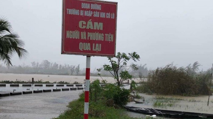 Mua nhu trut nuoc, lu bua vay nhieu noi o Da Nang, Quang Nam-Hinh-9