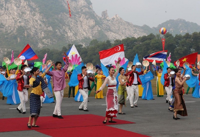 Khai mac Giai Ban sung quan dung Luc quan cac nuoc ASEAN lan thu 30-Hinh-8