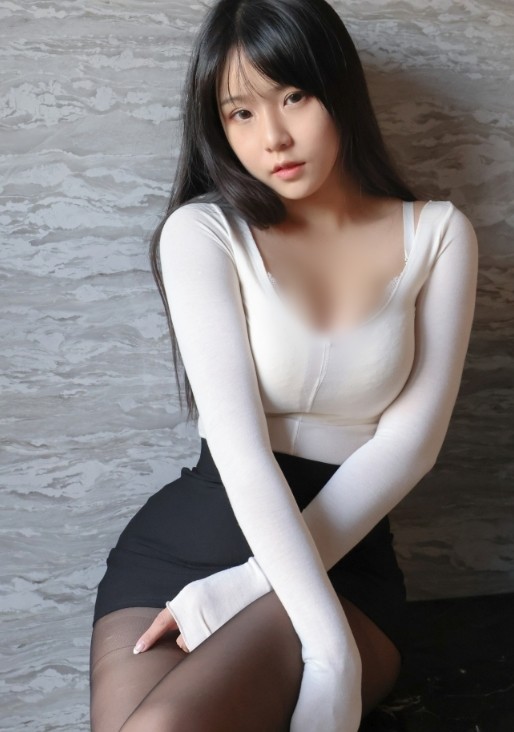 Nguong chin mat hot girl “tha rong” khi nau nuong, ve tranh-Hinh-4