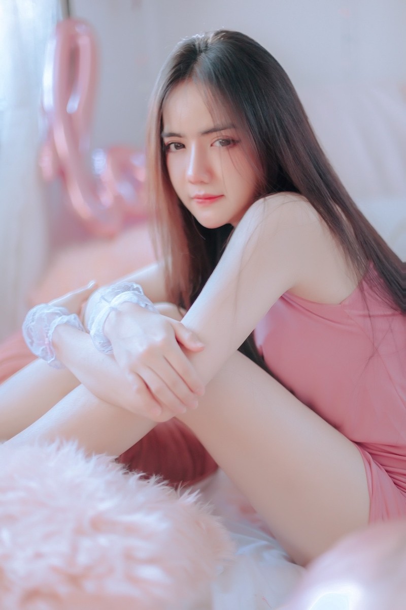 Dao pho, hot girl xinh dep co tinh dien noi y khoe vong 1-Hinh-6