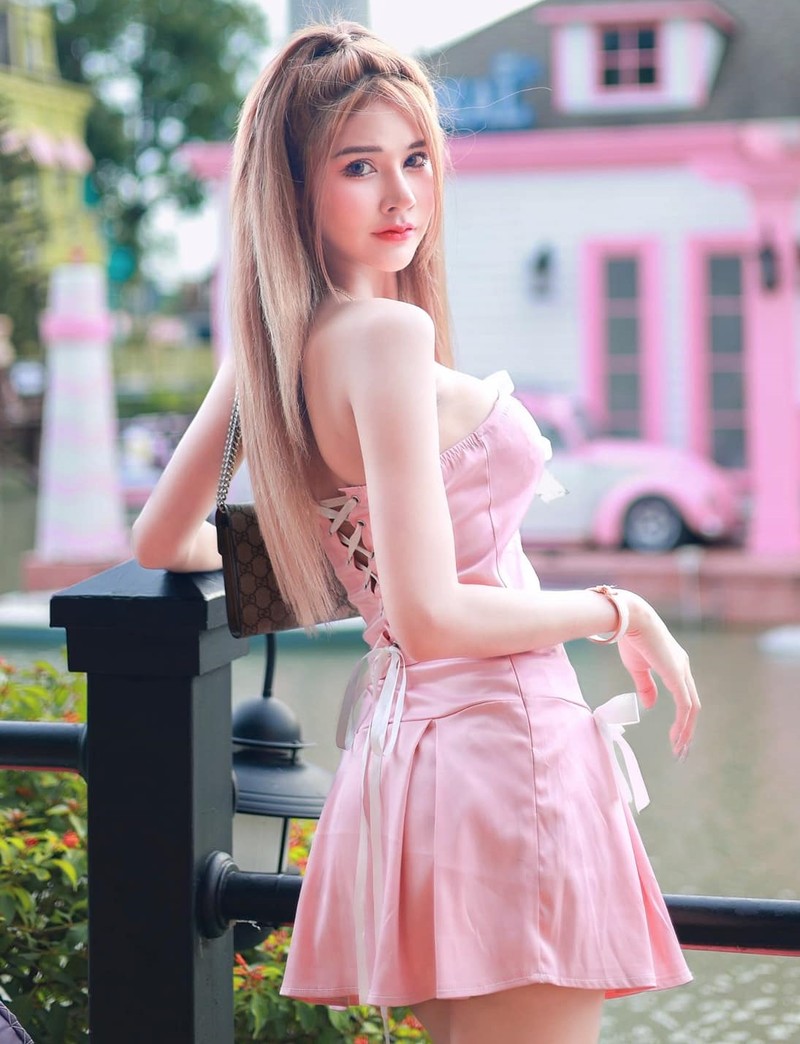 Hot girl xinh nhu bup be “mac nhu khong” khoe dang nuot-Hinh-9