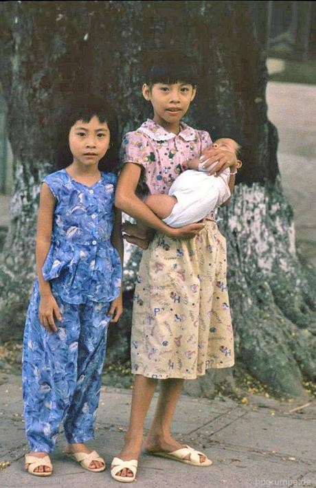 anh hiem tre em ha noi 1990 cua pho nhay duc hinh anh 5