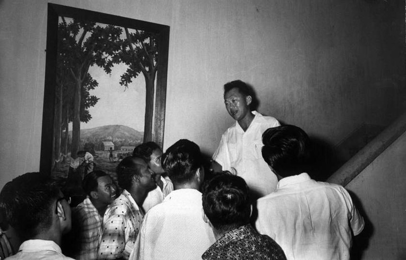Anh: Ong Ly Quang Dieu trong cuoc tong tuyen cu Singapore 1959-Hinh-5