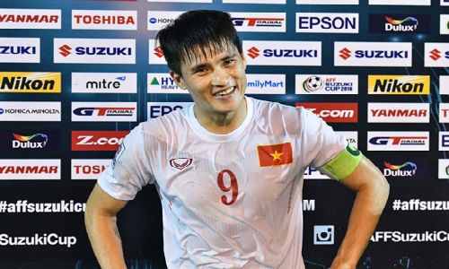 Le Cong Vinh thiet lap them ky luc moi tai AFF Cup