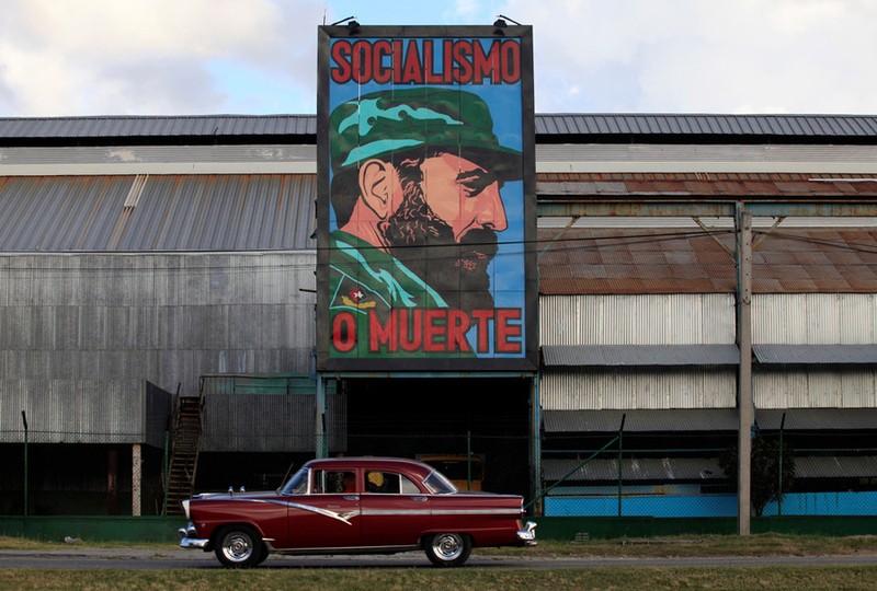 Hinh anh lanh tu Fidel Castro trong nhung buc ve graffiti-Hinh-6