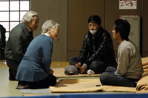 Nhat hoang Akihito: “Gan gui voi dan trong tung nep nghi”-Hinh-4