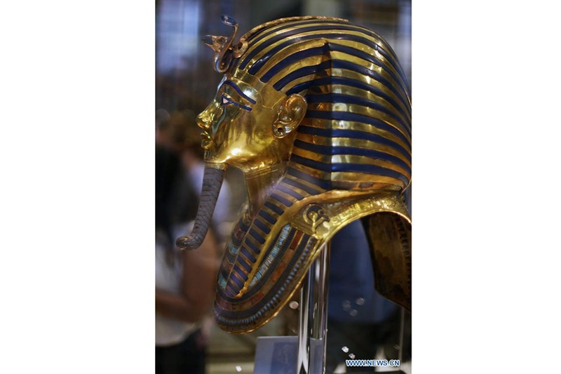 Soi chi tiet mat na vang quy gia cua pharaoh Tutankhamun