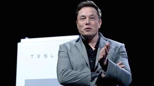 Elon Musk: tham vong ket noi nao nguoi voi may tinh