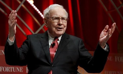 Ty phu Warren Buffett: “Hay tham lam khi ke khac so hai“