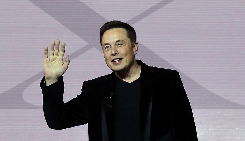 Elon Musk: “De duoc cong nhan, phai chiu duoc ap luc cua thanh cong”