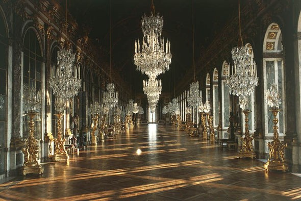 Giai ma bi mat it biet ve cung dien Versailles noi tieng-Hinh-6