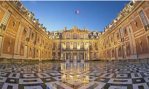 Giai ma bi mat it biet ve cung dien Versailles noi tieng