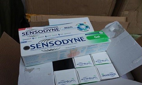 Thu giu gan 14.000 san pham kem danh rang Sensodyne nghi gia-Hinh-2