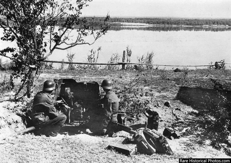 Chum anh hiem ve binh linh phat xit Duc o Stalingrad 1942 - 1943-Hinh-5