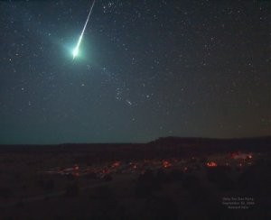 Bang chung giat minh ve su ton tai cua UFO tren bau troi nuoc My-Hinh-3