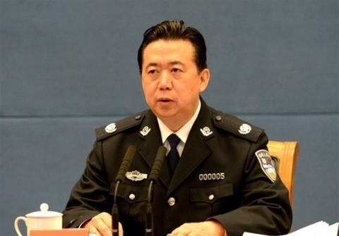 Chan dung Chu tich Interpol bi giam o Trung Quoc de dieu tra-Hinh-9