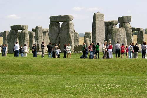 Bi mat thach thuc ca thien tai cua bai da co Stonehenge-Hinh-2