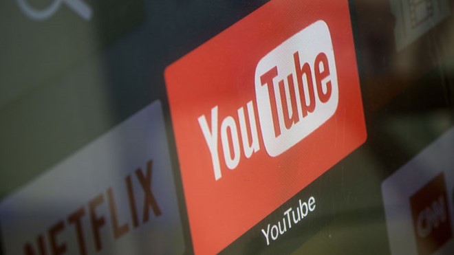 YouTube bi to chia se video khong dan nguon du hay bat loi ban quyen