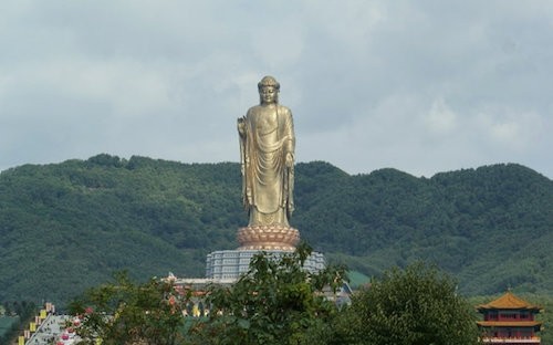 Chiem nguong nhung tuong Phat “khung” hoanh trang nhat Trung Quoc-Hinh-9