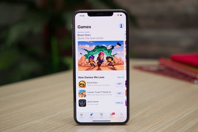 iPhone e, App Store giup Apple pha ky luc doanh thu cuoi 2018