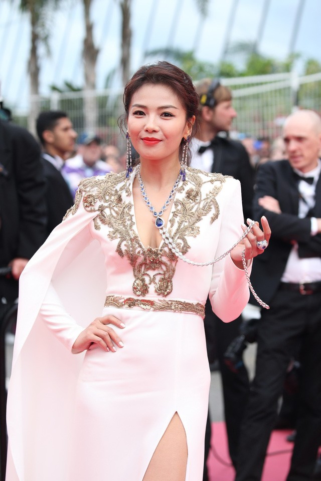 Long lay trang suc Chopard tai LHP Cannes 2019-Hinh-5