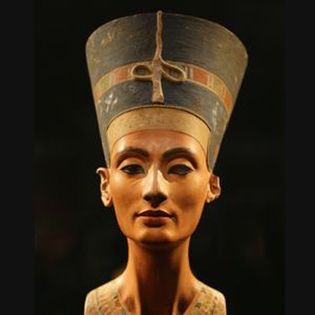 Chan dong: Mo pharaoh Tutankhamun chua thi hai nu hoang Nefertiti?-Hinh-5