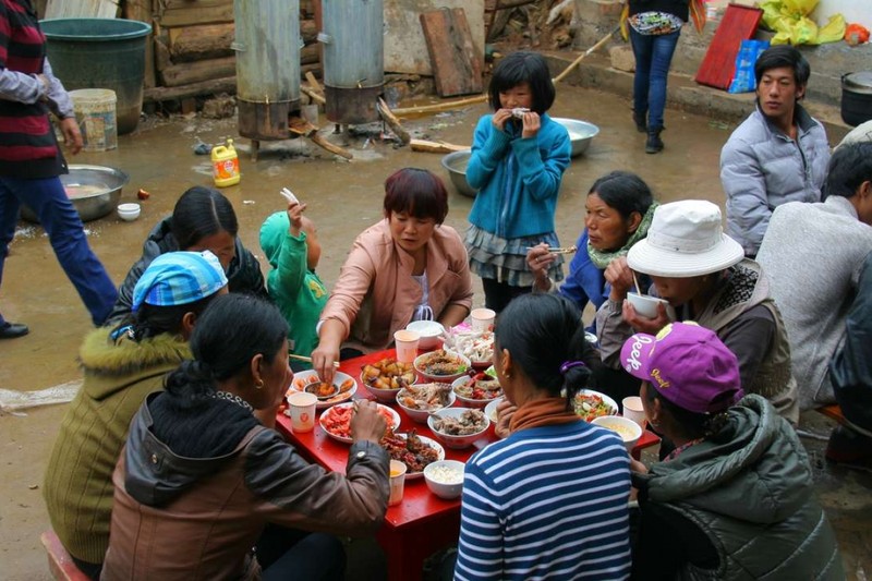 La lung noi thieu nu tuoi 13 thoai mai doi ban tinh-Hinh-6