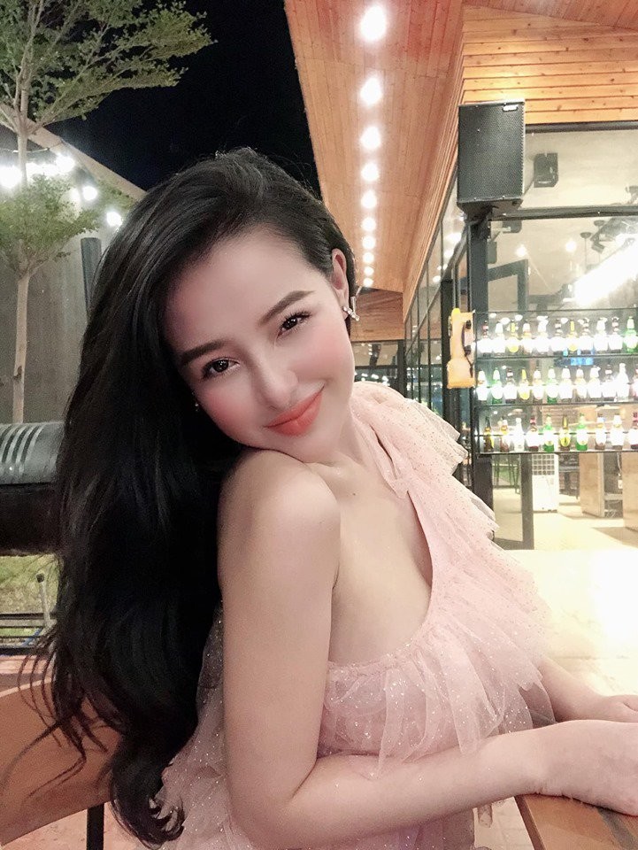 Ngan 98 pose anh o ep vong 1 bi che phan cam-Hinh-5