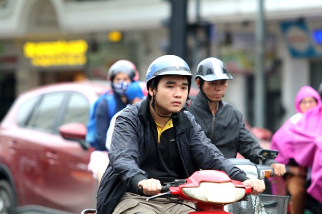 Thoi tiet ngay 1/2: Vung nui Bac Bo co noi ret dam