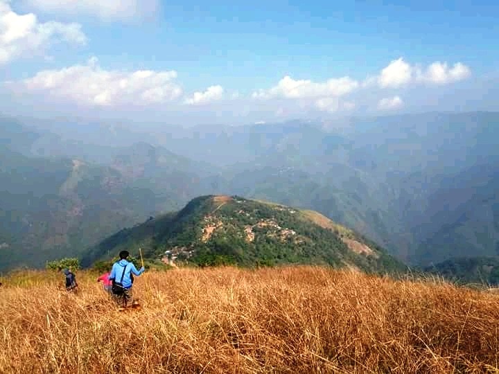 Ngoi lang la nhat hanh tinh: Goi ten nhau bang tieng huyt sao-Hinh-6