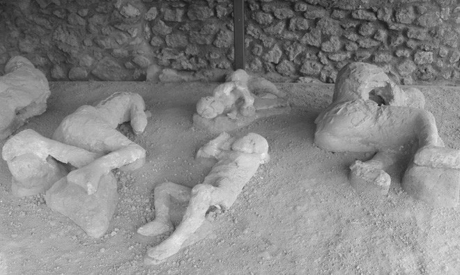 Rùng mình thảm họa khiến người hóa đá ở thành phố cổ La Mã