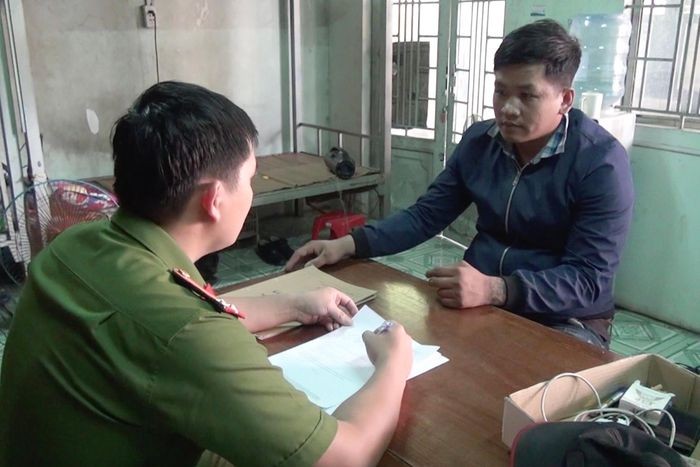 Loi khai cua ke danh nu sinh sau va cham giao thong