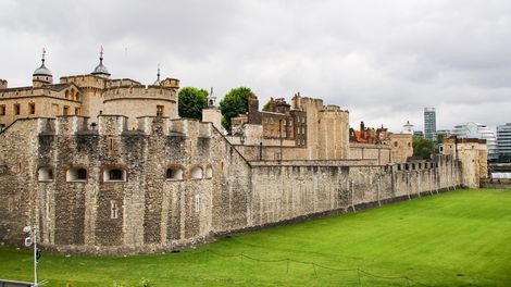 Nhung cach tu nhan thoi xua dao tau khoi Thap London-Hinh-7