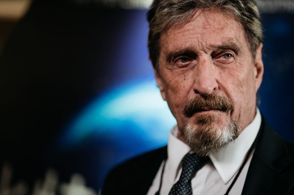 Tiet lo soc ve John McAfee - “cha de” phan mem diet virus McAfee-Hinh-2