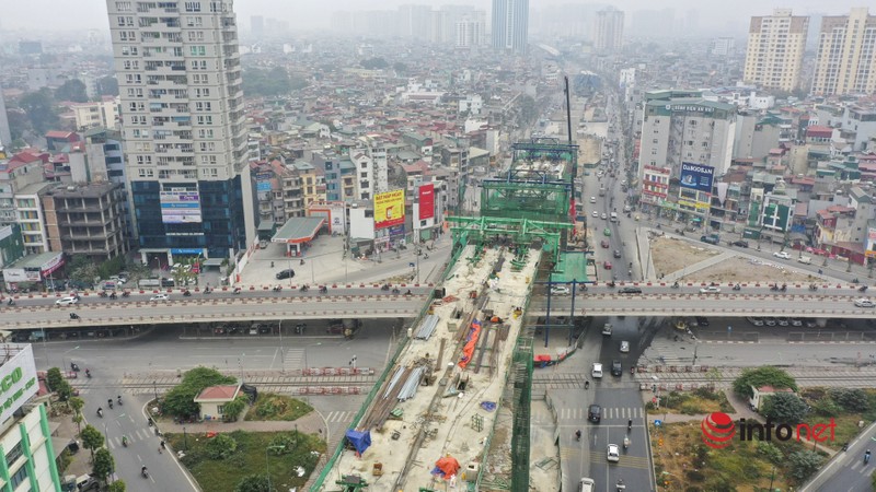 Ha Noi: Can canh cau vuot can co chieu cao va do dai lon nhat noi do-Hinh-3