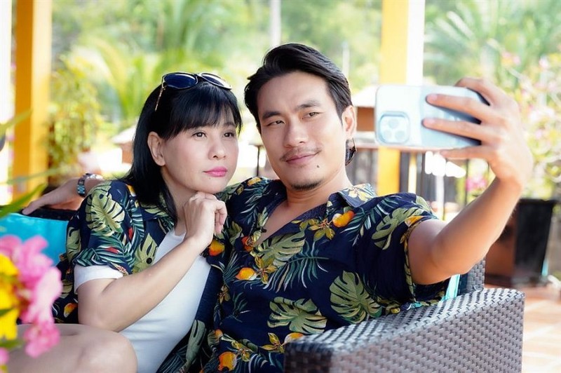 Cat Phuong va Kieu Minh Tuan co dong thai gay chu y-Hinh-3