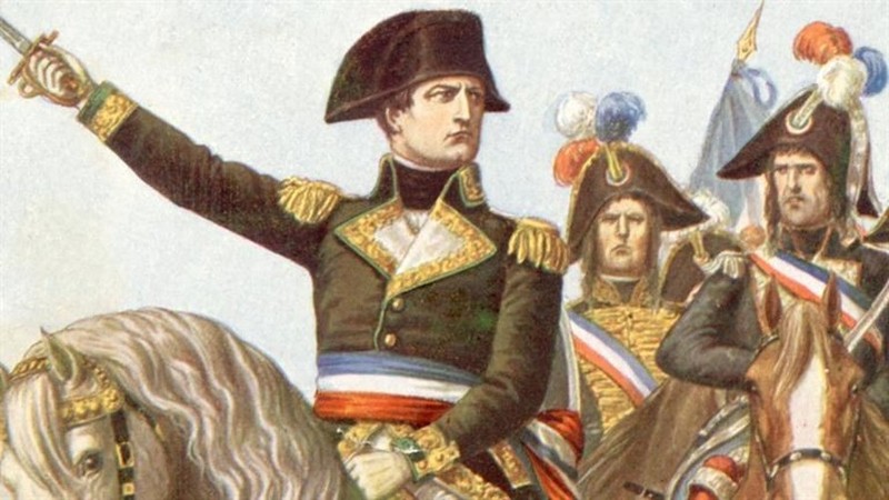 Qua dem trong kim tu thap, Napoleon thay gi ma 