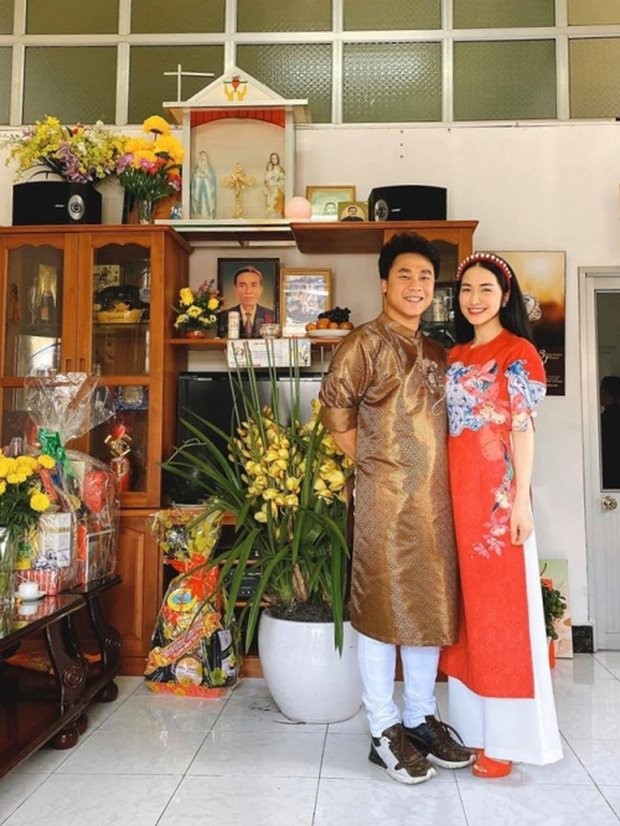 Bat ngo Hoa Minzy truyen kinh nghiem sinh con cho Minh Tu-Hinh-2
