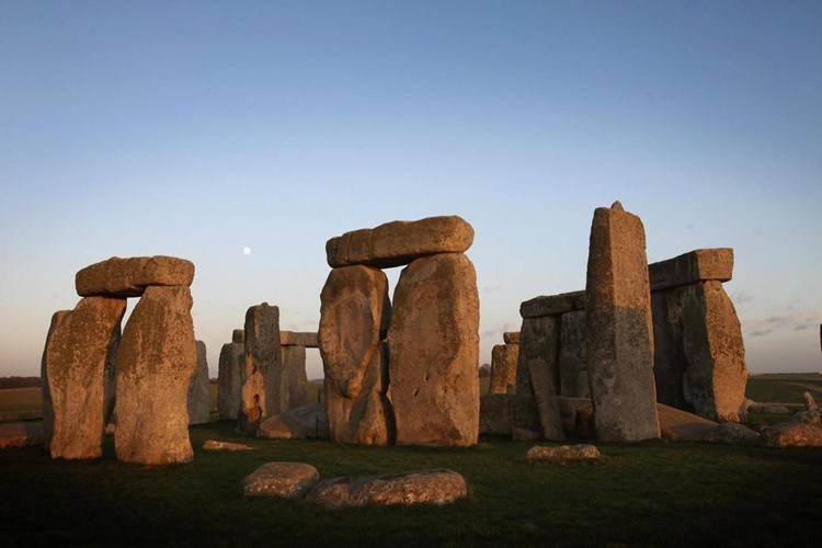 Chan dong loi giai bi mat bai da co Stonehenge: Su that bat ngo!-Hinh-2