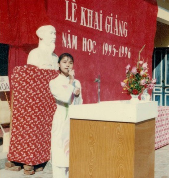 Boi hoi ngam loat anh vo gia ve le khai giang xua-Hinh-9