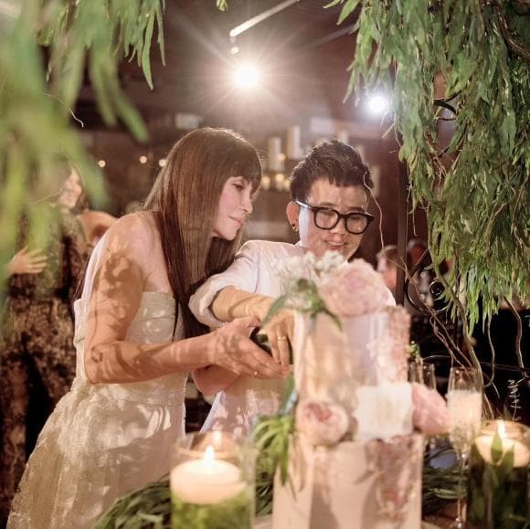 View - 	Cuộc sống vợ chồng son của Thanh Hà và Phương Uyên sau đám cưới