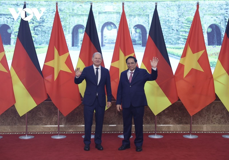 Toan canh le don Thu tuong Duc Olaf Scholz tham chinh thuc Viet Nam-Hinh-12