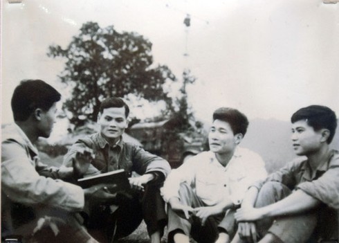 Anh vo gia: Ky uc 12 ngay dem “Ha Noi - Dien Bien Phu tren khong”-Hinh-3