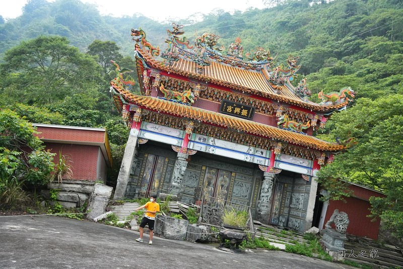 La ky ngoi den nghieng 45 do y het “thap nghieng Pisa”-Hinh-2