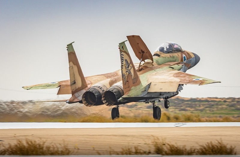 Israel chuan bi san phi doi F-15EX de cho don Su-35 Iran-Hinh-2