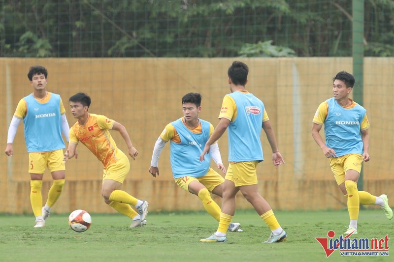 U23 Viet Nam nhan qua dac biet truoc ngay len duong du Doha Cup-Hinh-10