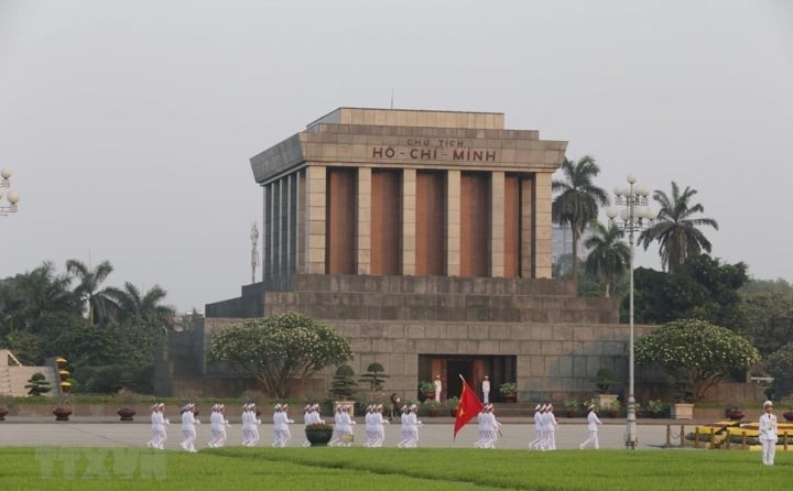 Nghi le 30/4: Nhung diem vui choi hut khach ngay tai Ha Noi