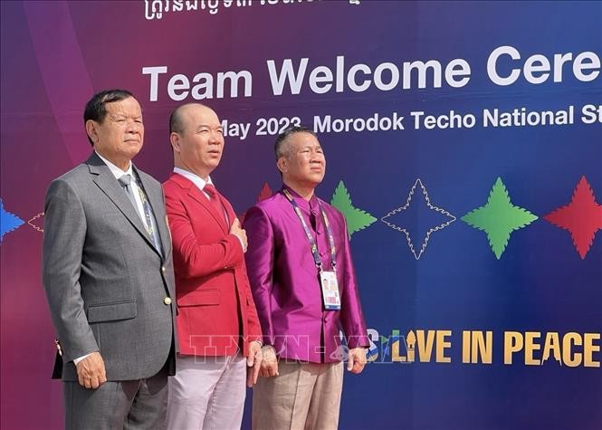 Quoc ky Viet Nam tung bay trong Le thuong co SEA Games 32-Hinh-4